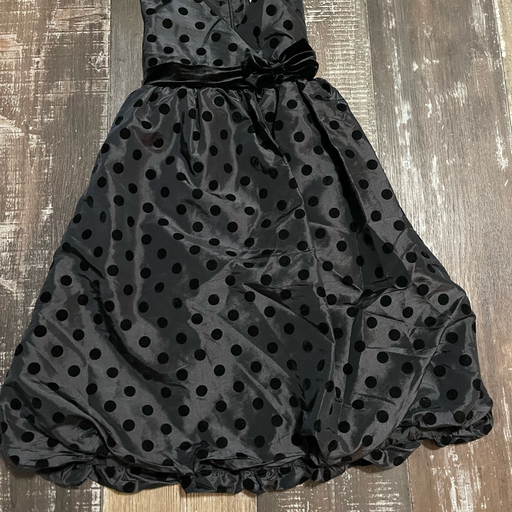 Girls Black Polka Dot Velvet Dress